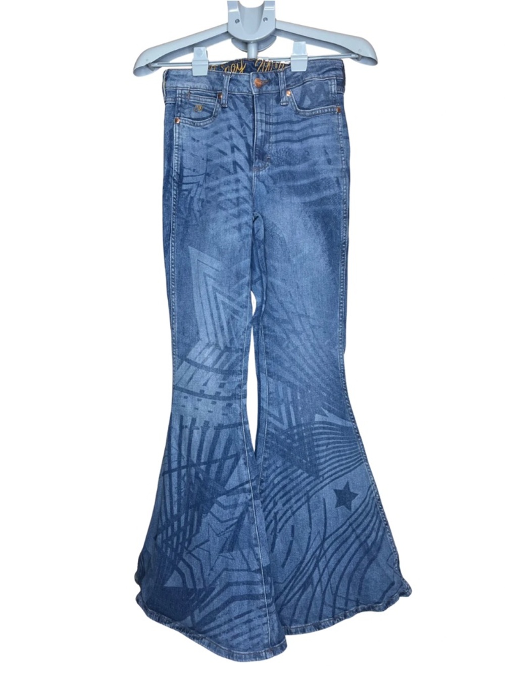 Wrangler Lainey Wilson Graphic Flare Jeans Women’s 27x34 Bell Bottom Western